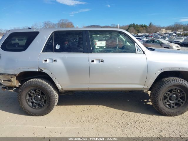 JTEZU5JRXF5096250 Toyota 4RUNNER SR5