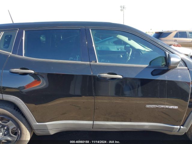 3C4NJCAB3JT368651 Jeep Compass Sport Fwd