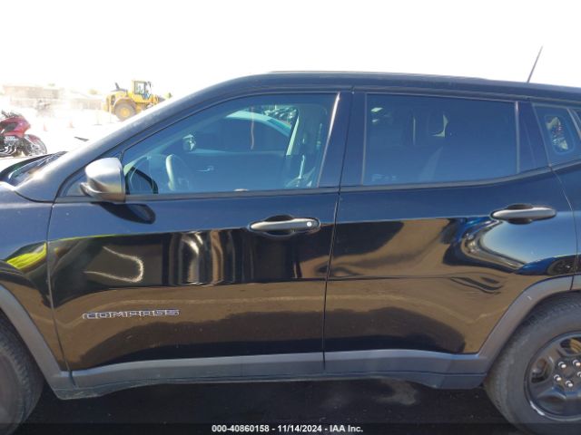 3C4NJCAB3JT368651 Jeep Compass Sport Fwd
