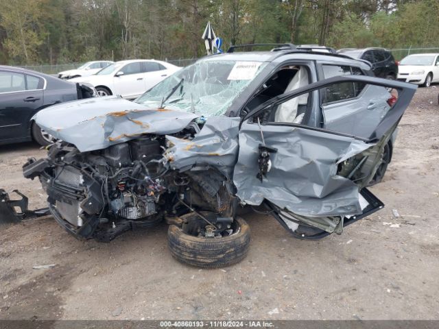 3N1CP5DV7NL527588 Nissan Kicks Sr Xtronic Cvt
