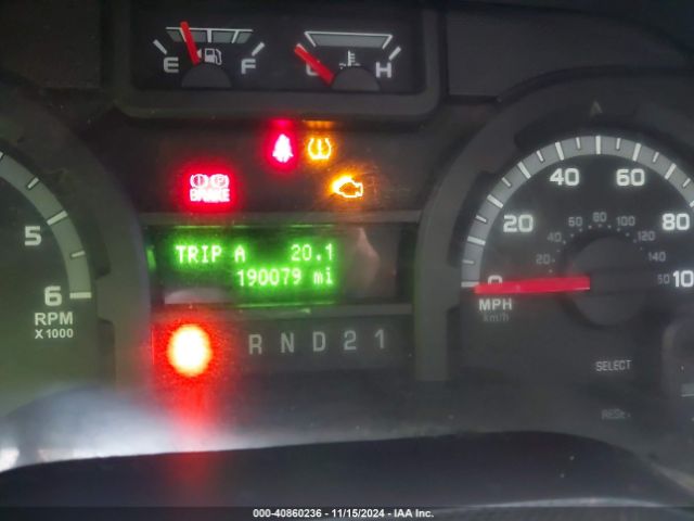 1FBNE3BL9EDA82377 Ford E-350 Super Duty Xlt