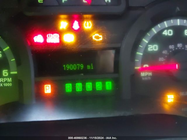 1FBNE3BL9EDA82377 Ford E-350 Super Duty Xlt