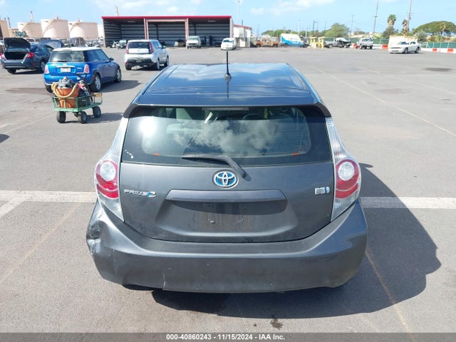 Toyota Prius C Four/one/three/two 2014 JTDKDTB35E1061724 Image 16