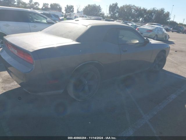 2C3CDYAG2EH229895 Dodge Challenger Sxt