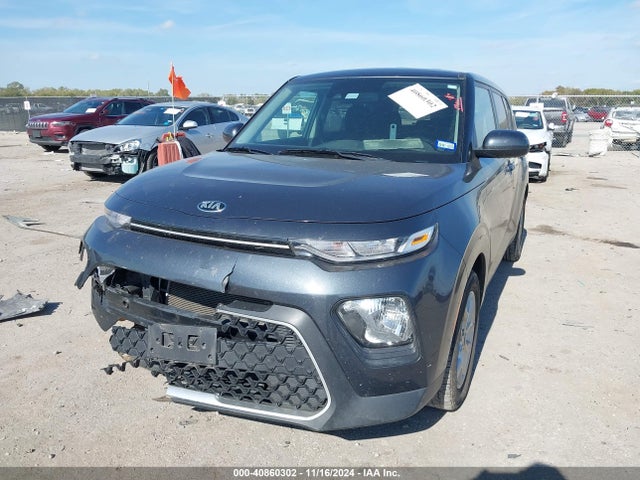 KIA SOUL S 2020 KNDJ23AU9L7719924 Image 2