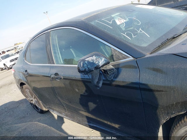 Toyota CAMRY SE 2018 4T1B11HK1JU584366 Image 14