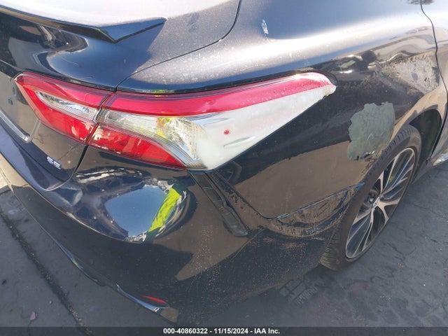 Toyota CAMRY SE 2018 4T1B11HK1JU584366 Image 20