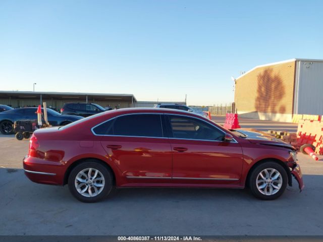 1VWAT7A39HC032837 Volkswagen Passat 1.8t S