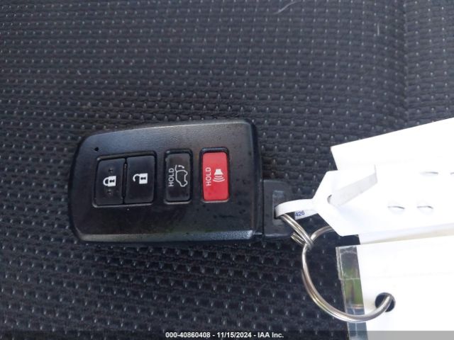2T3WFREV4JW430970 Toyota Rav4 Adventure/xle