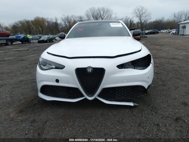 ZARFAEEN0J7575058 Alfa Romeo Giulia Ti Sport Awd