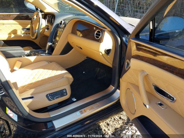2017 BENTLEY FLYING SPUR SCBEH9ZAXHC065644 Photo 4