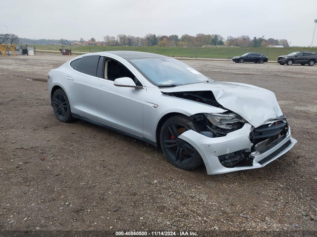 2013 TESLA MODEL S 5YJSA1CG3DFP09551 Photo 0