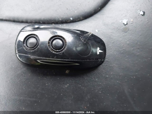 2013 TESLA MODEL S 5YJSA1CG3DFP09551 Photo 10