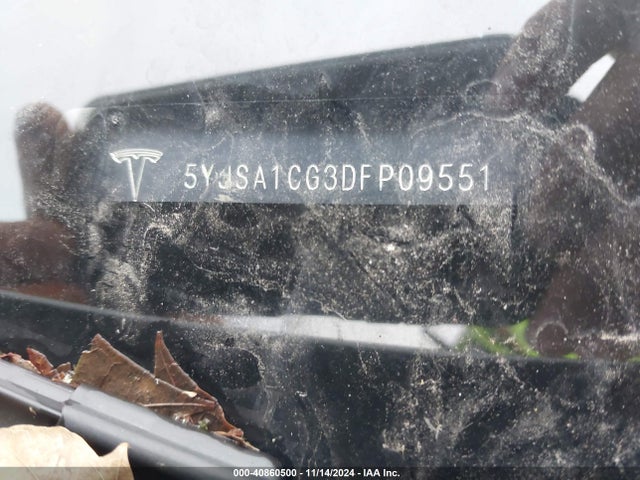 2013 TESLA MODEL S 5YJSA1CG3DFP09551 Photo 8