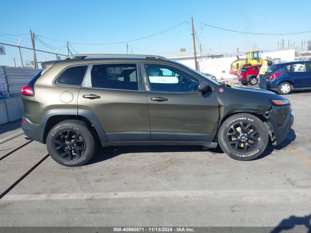 1C4PJMBS0FW685656 Jeep Cherokee Trailhawk