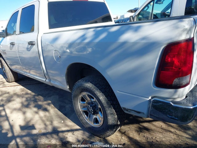 3C6UR4CL4JG104936 RAM 2500 Tradesman  4x2 6'4 Box