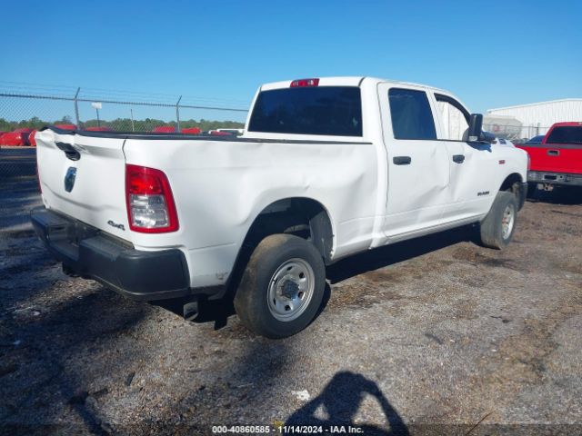3C6UR5CJ3MG581544 RAM 2500 Tradesman  4x4 6'4 Box