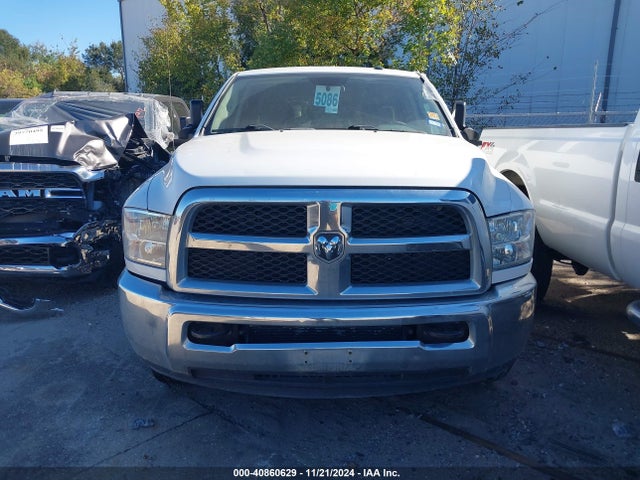 3C6UR4CL0JG104870 RAM 2500 Tradesman  4x2 6'4 Box
