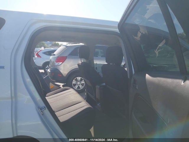 2GKALMEK4E6200153 GMC Terrain Sle-1