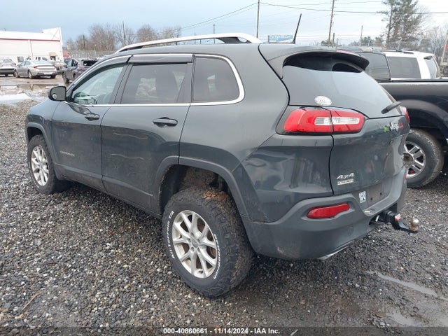 1C4PJMLX2JD580079 Jeep Cherokee Latitude Plus 4x4