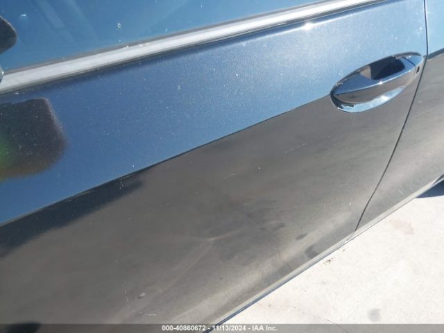 5YFBURHE3HP711677 Toyota COROLLA LE