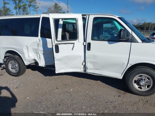 1GAZGPFG7L1246454 Chevrolet Express Passenger Rwd 3500 Extended Wheelbase Lt