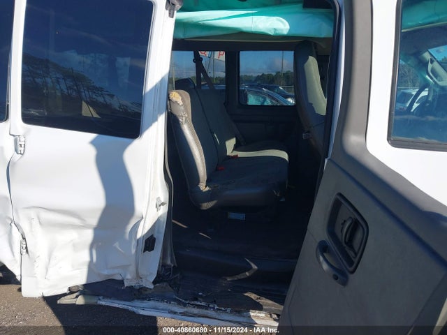1GAZGPFG7L1246454 Chevrolet Express Passenger Rwd 3500 Extended Wheelbase Lt