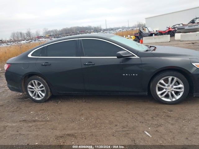 1G1ZD5ST4KF129450 Chevrolet MALIBU LT