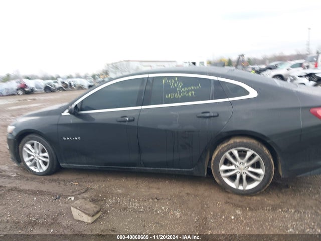 1G1ZD5ST4KF129450 Chevrolet MALIBU LT