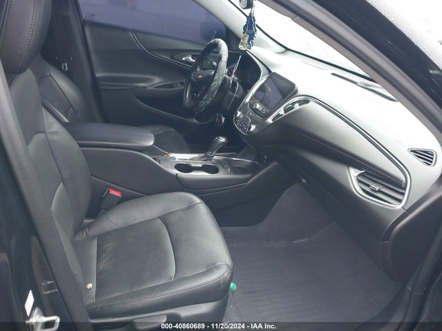 1G1ZD5ST4KF129450 Chevrolet MALIBU LT