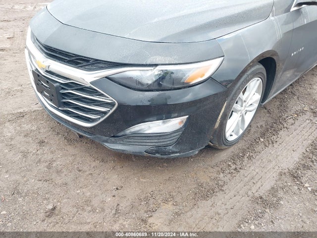 1G1ZD5ST4KF129450 Chevrolet MALIBU LT