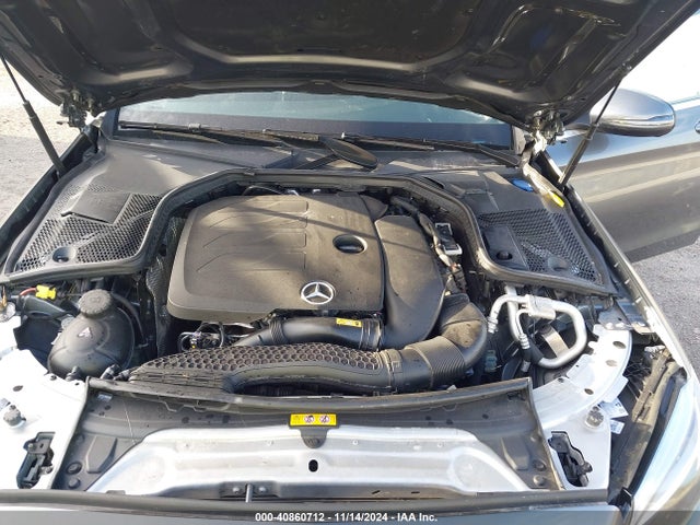 W1KWF8DB3MR627317 Mercedes-Benz C 300 Sedan