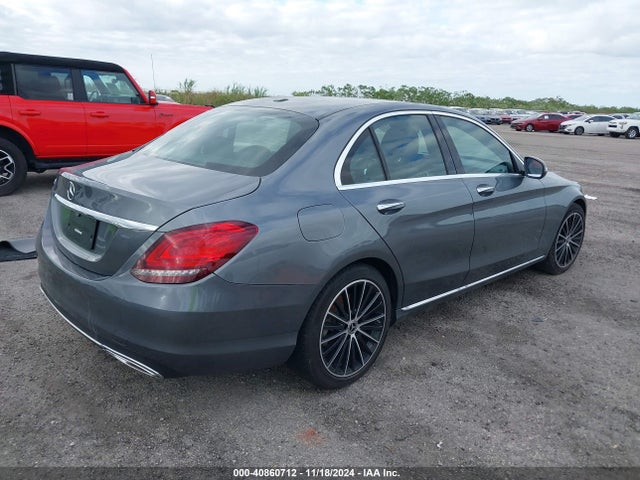 W1KWF8DB3MR627317 Mercedes-Benz C 300 Sedan