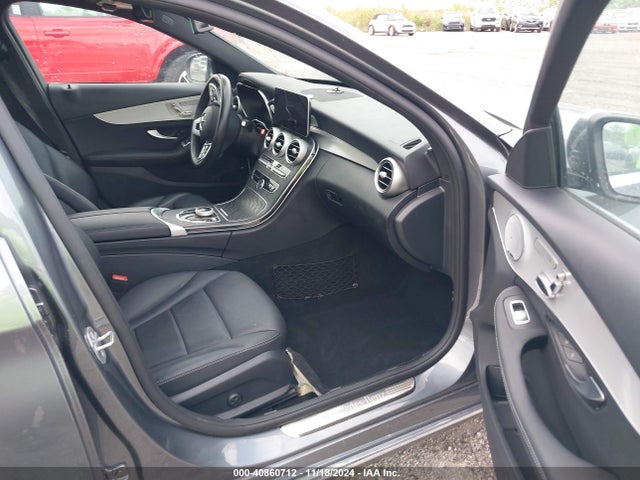 W1KWF8DB3MR627317 Mercedes-Benz C 300 Sedan