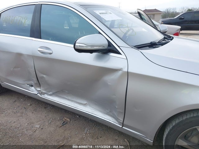 WDDUG8CB4EA046074 Mercedes-Benz S 550