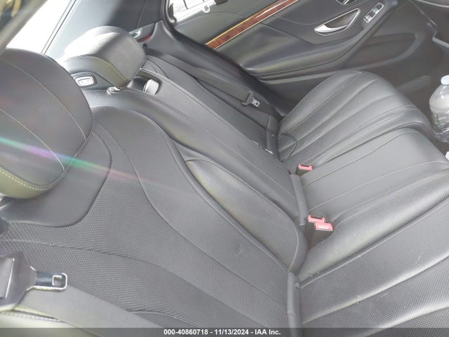 WDDUG8CB4EA046074 Mercedes-Benz S 550