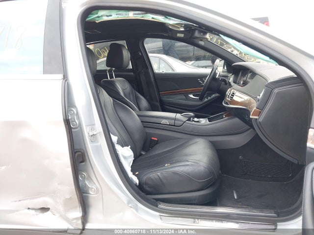 WDDUG8CB4EA046074 Mercedes-Benz S 550
