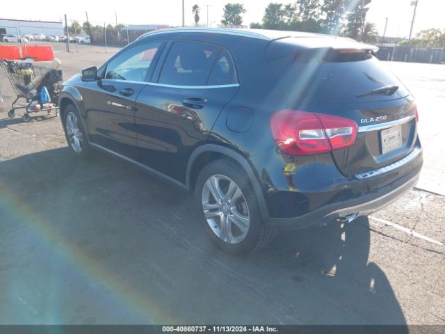 WDCTG4EB0HJ355583 Mercedes-Benz GLA 250