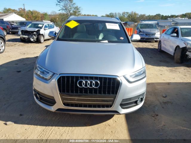WA1BFCFS2FR009931 Audi Q3 2.0t Premium Plus