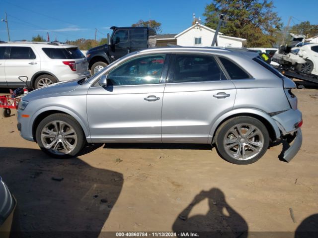 WA1BFCFS2FR009931 Audi Q3 2.0t Premium Plus
