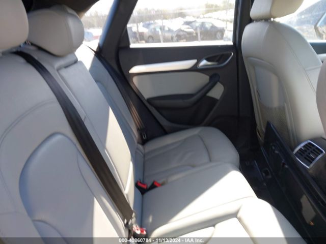 WA1BFCFS2FR009931 Audi Q3 2.0t Premium Plus