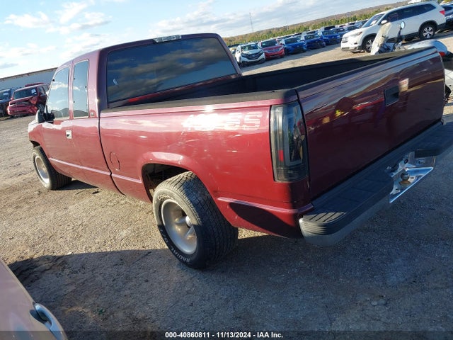1997 CHEVROLET C/K 1500 2GCEC19R6V1125620 Photo 2