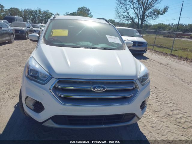 1FMCU0HDXJUB97175 Ford ESCAPE SEL