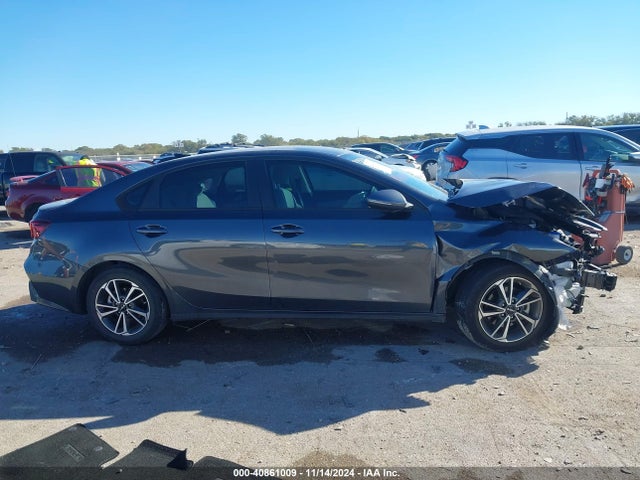 KIA Forte Lxs 2023 3KPF24AD3PE513046 Image 13