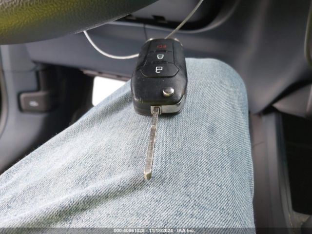 3FTTW8E30NRA95115 Ford Maverick Xl