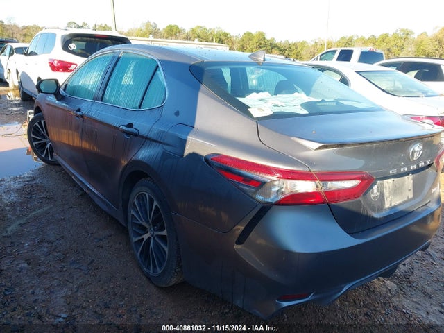 4T1B11HK4KU215051 Toyota CAMRY SE