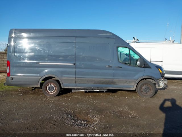 1FTBR3X80LKA55813 Ford Transit-250 Cargo Van