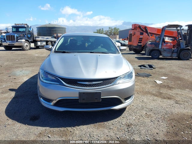 Chrysler 200 Limited 2015 1C3CCCAB7FN748833 Image 12