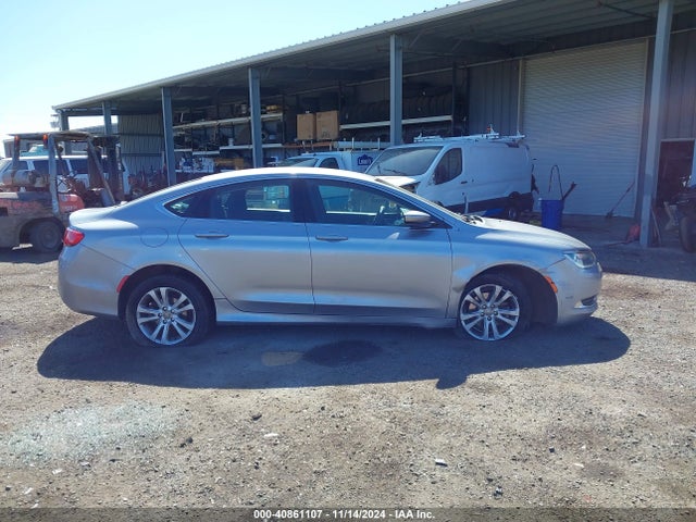 Chrysler 200 Limited 2015 1C3CCCAB7FN748833 Image 13