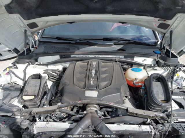 WP1AB2A57JLB33650 Porsche MACAN S
